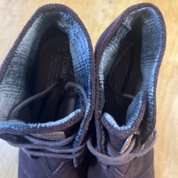 Toms Burgandy Brown Suede wedge booties Women Size 7 - Picture 13 of 13